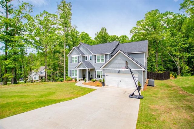 405 Adler Point, Carrollton, GA 30117