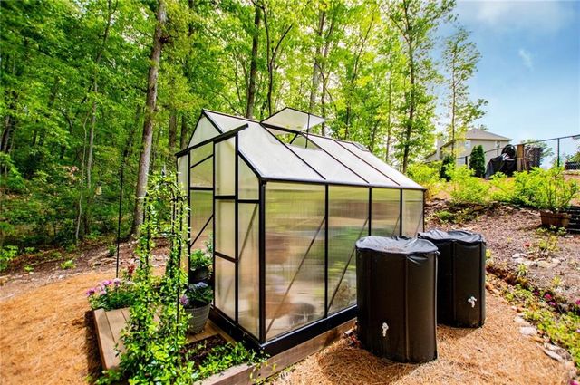 405 Adler Point, Carrollton, GA 30117