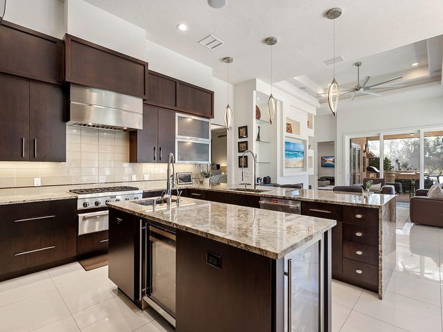 16206 BAYCROSS DRIVE, Lakewood Ranch, FL 34202