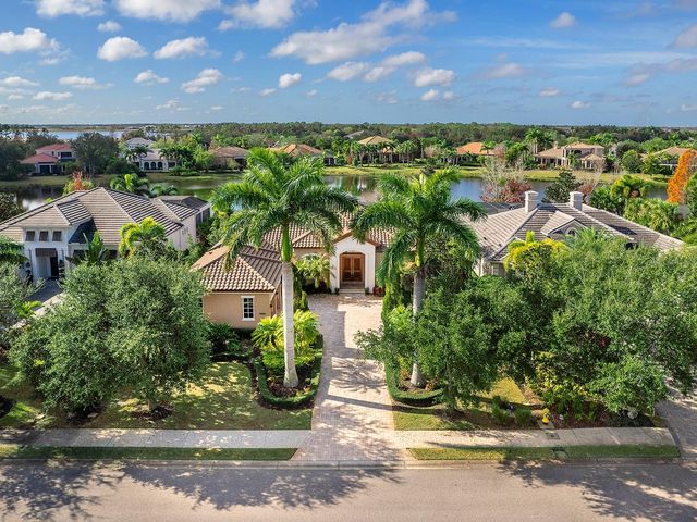 16206 BAYCROSS DRIVE, Lakewood Ranch, FL 34202