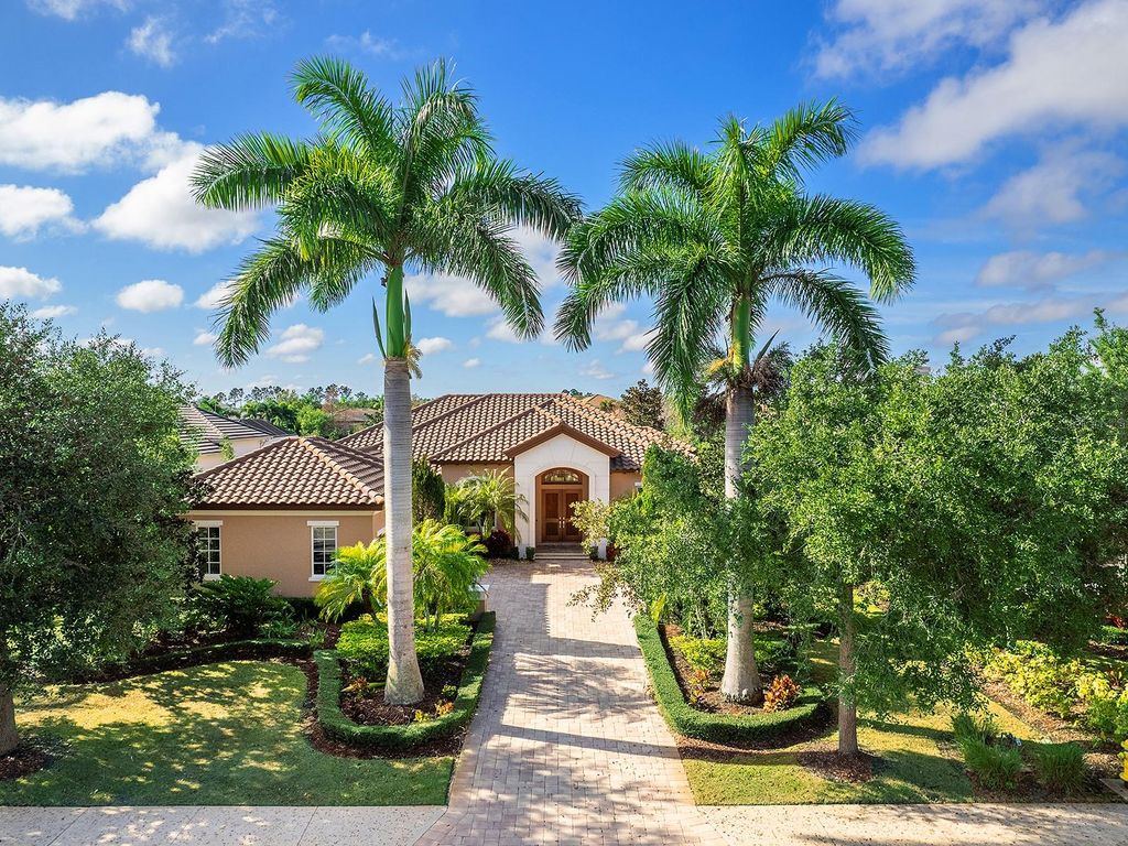 16206 BAYCROSS DRIVE, Lakewood Ranch, FL 34202