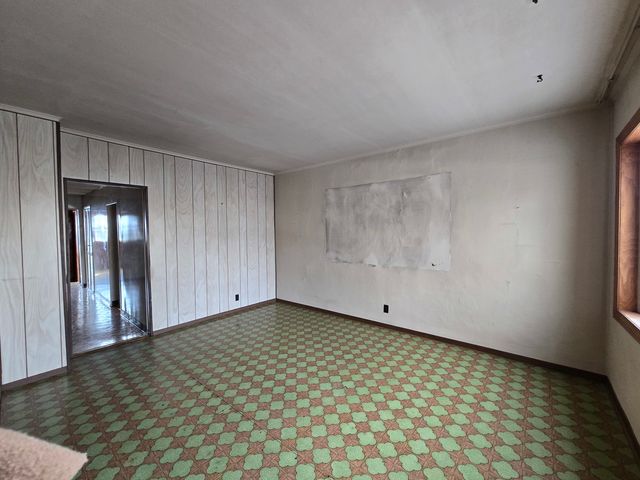 3720 S Hermitage Avenue, Chicago, IL 60609