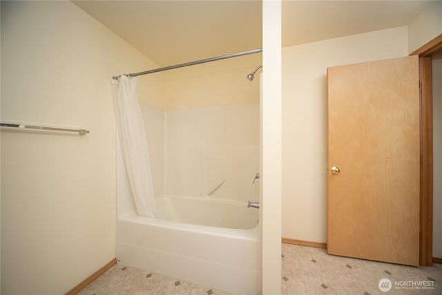 1715 N Bridgewood Lane, Ellensburg, WA 98926