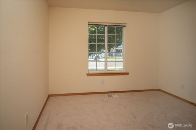 1715 N Bridgewood Lane, Ellensburg, WA 98926