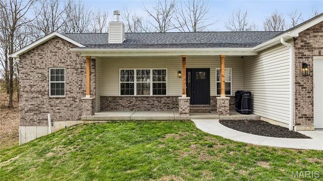619 North Ethlyn Road, Winfield, MO 63389
