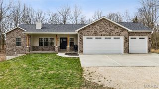 619 North Ethlyn Road, Winfield, MO 63389
