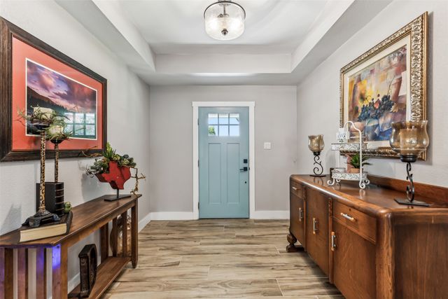 304 W Links Drive, Godley, TX 76044