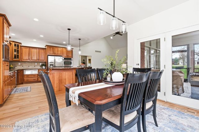 13304 Ashford Cir, Goshen, KY 40026