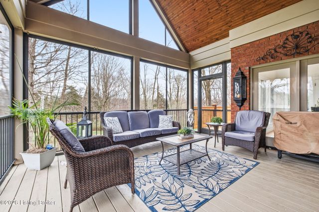 13304 Ashford Cir, Goshen, KY 40026