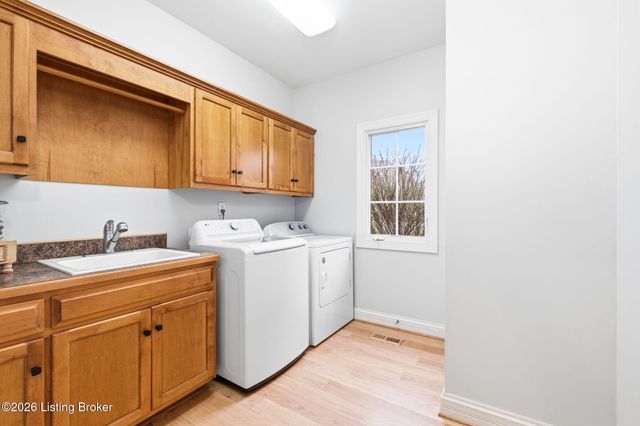 13304 Ashford Cir, Goshen, KY 40026