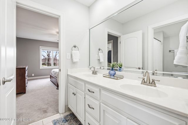 13304 Ashford Cir, Goshen, KY 40026