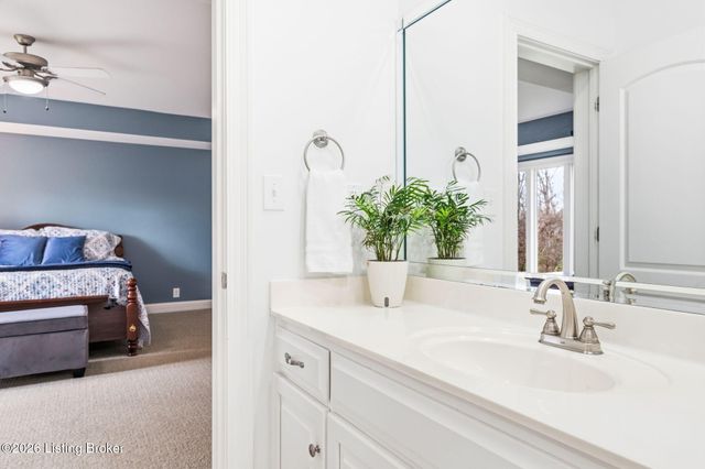 13304 Ashford Cir, Goshen, KY 40026