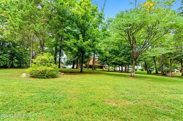 13304 Ashford Cir, Goshen, KY 40026