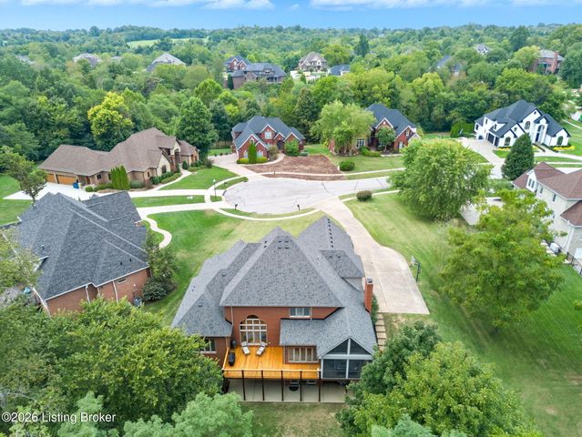 13304 Ashford Cir, Goshen, KY 40026