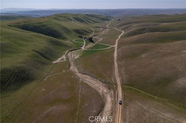 3160 Gillis Canyon Road, Shandon, CA 93461