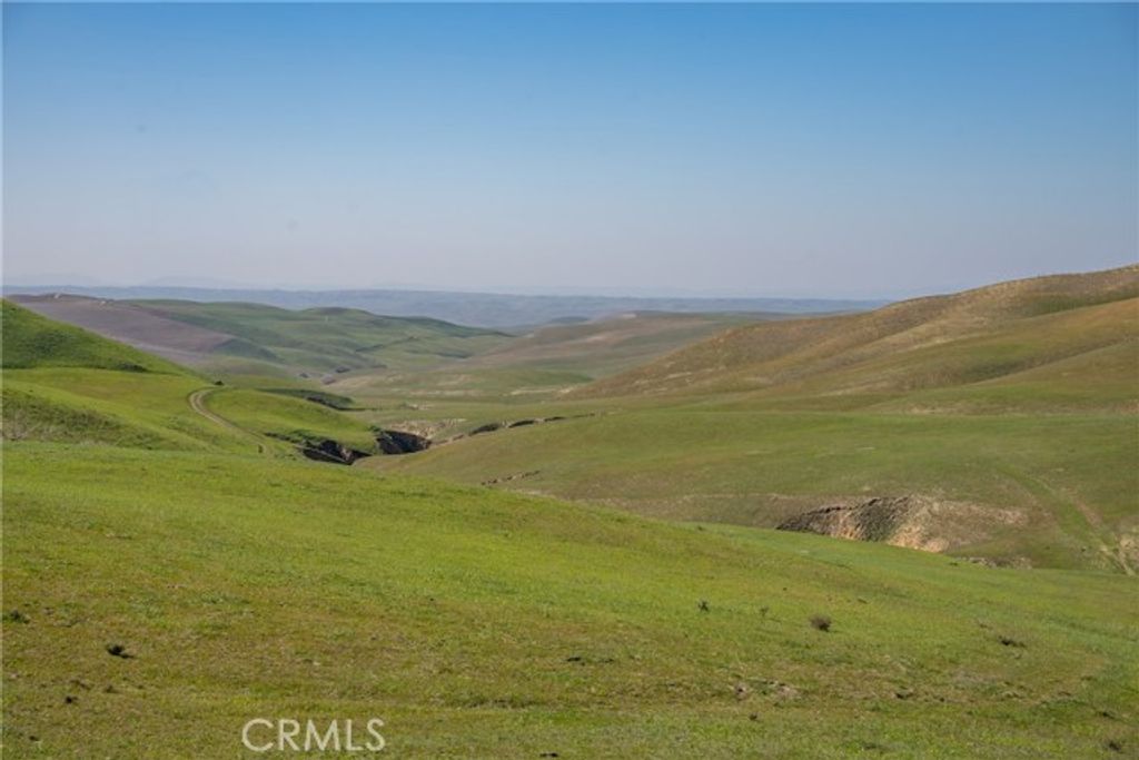 3160 Gillis Canyon Road, Shandon, CA 93461