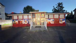 777 Elmwood Avenue, Providence, RI 02907