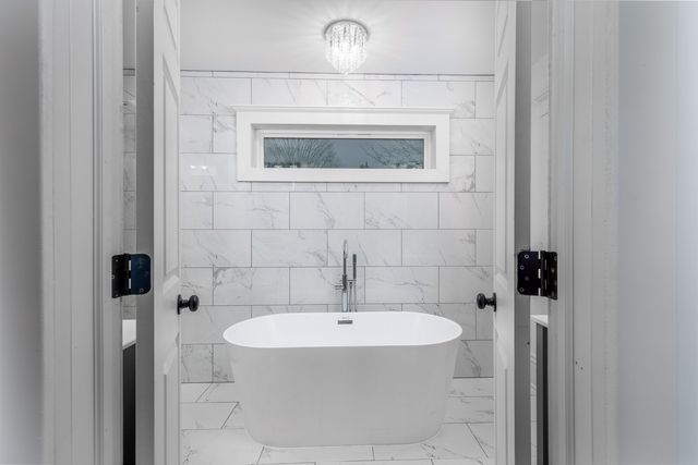 444 1st Avenue, Ottawa, IL 61350