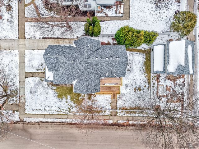 444 1st Avenue, Ottawa, IL 61350