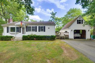 12 Denise Dr, Ashland, MA 01721