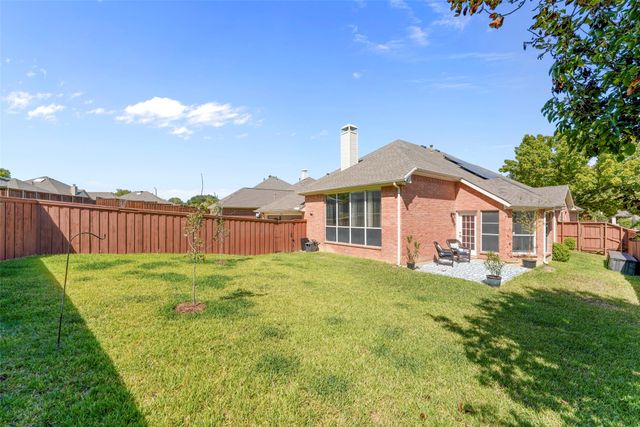 2768 Club Ridge Drive, Lewisville, TX 75067