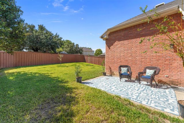 2768 Club Ridge Drive, Lewisville, TX 75067