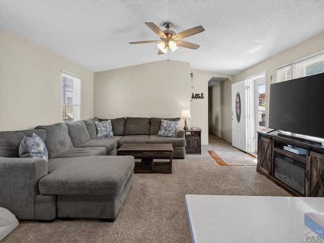 333 E Countryside Dr, Pueblo West, CO 81007