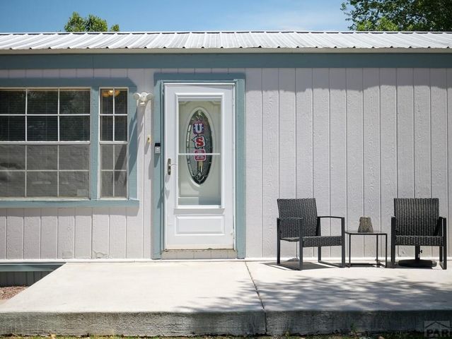 333 E Countryside Dr, Pueblo West, CO 81007