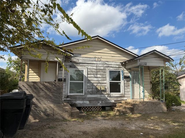 4011, 4017 Terry Street, Houston, TX 77009