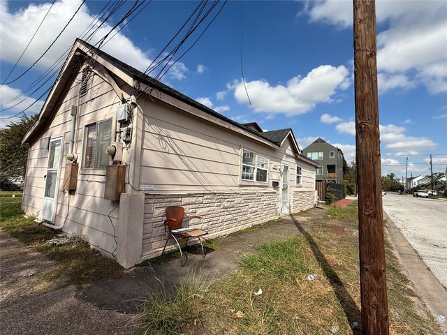 4011, 4017 Terry Street, Houston, TX 77009