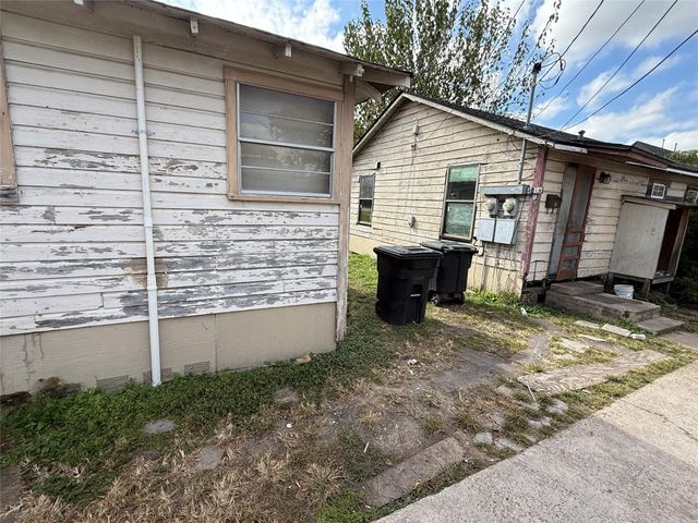 4011, 4017 Terry Street, Houston, TX 77009