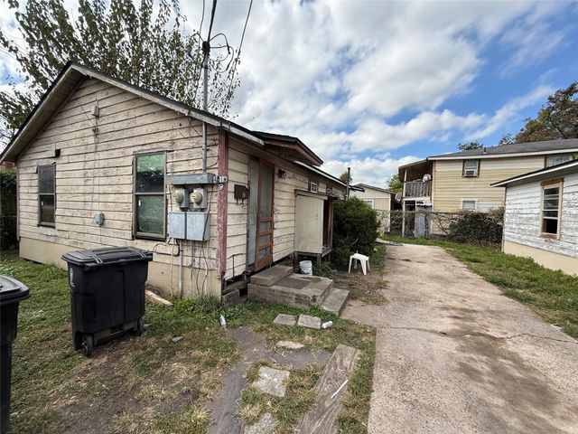 4011, 4017 Terry Street, Houston, TX 77009