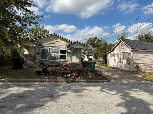 4011, 4017 Terry Street, Houston, TX 77009