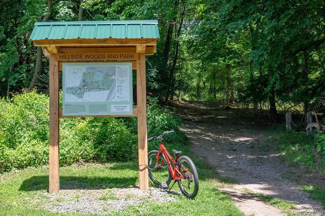 548 Warburton Avenue 2W, Hastings-on-hudson, NY 10706