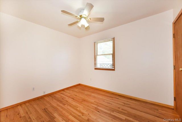 257 Maple Street, Massapequa Park, NY 11762