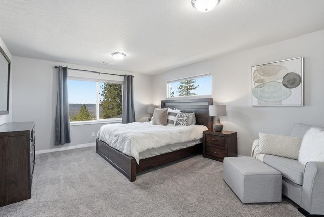 9111 N Rosebury Ln, Spokane, WA 99208