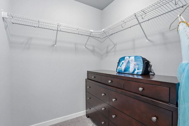 9111 N Rosebury Ln, Spokane, WA 99208