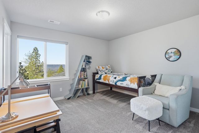 9111 N Rosebury Ln, Spokane, WA 99208