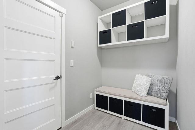 9111 N Rosebury Ln, Spokane, WA 99208