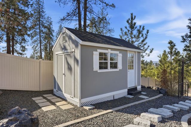 9111 N Rosebury Ln, Spokane, WA 99208