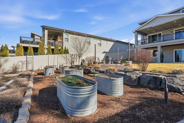 9111 N Rosebury Ln, Spokane, WA 99208