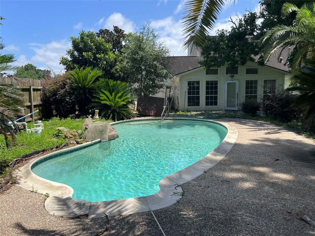 11327 Birchwood Drive, Humble, TX 77338