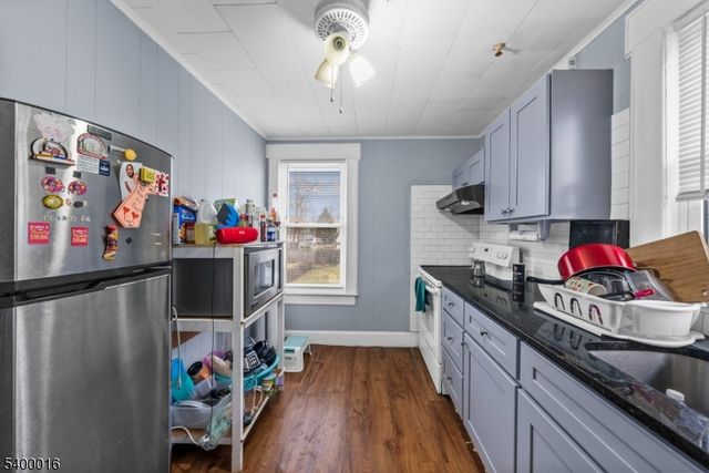 11 Hazel St 1-2, Morristown Town, NJ 07960