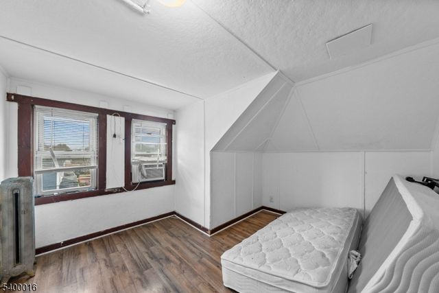 11 Hazel St 1-2, Morristown Town, NJ 07960