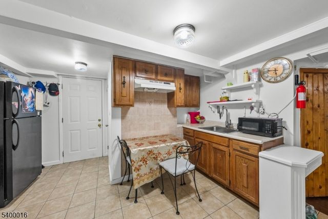 11 Hazel St 1-2, Morristown Town, NJ 07960