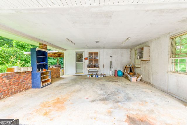 437 Forrest Avenue, Fayetteville, GA 30214