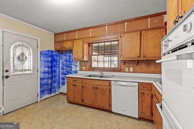 437 Forrest Avenue, Fayetteville, GA 30214