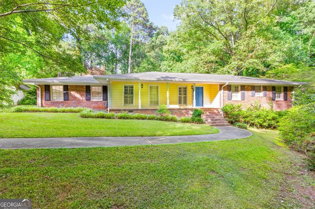 437 Forrest Avenue, Fayetteville, GA 30214