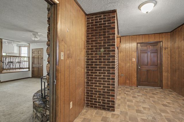 781 Blue Creek Rd, Tullahoma, TN 37388
