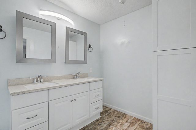781 Blue Creek Rd, Tullahoma, TN 37388